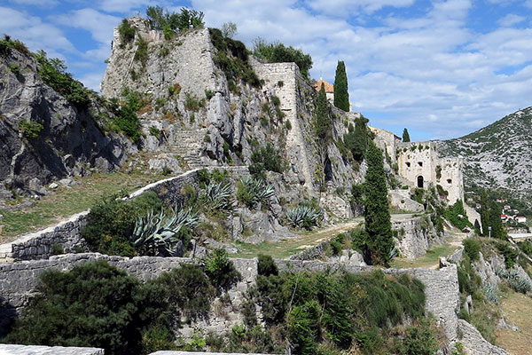 klis